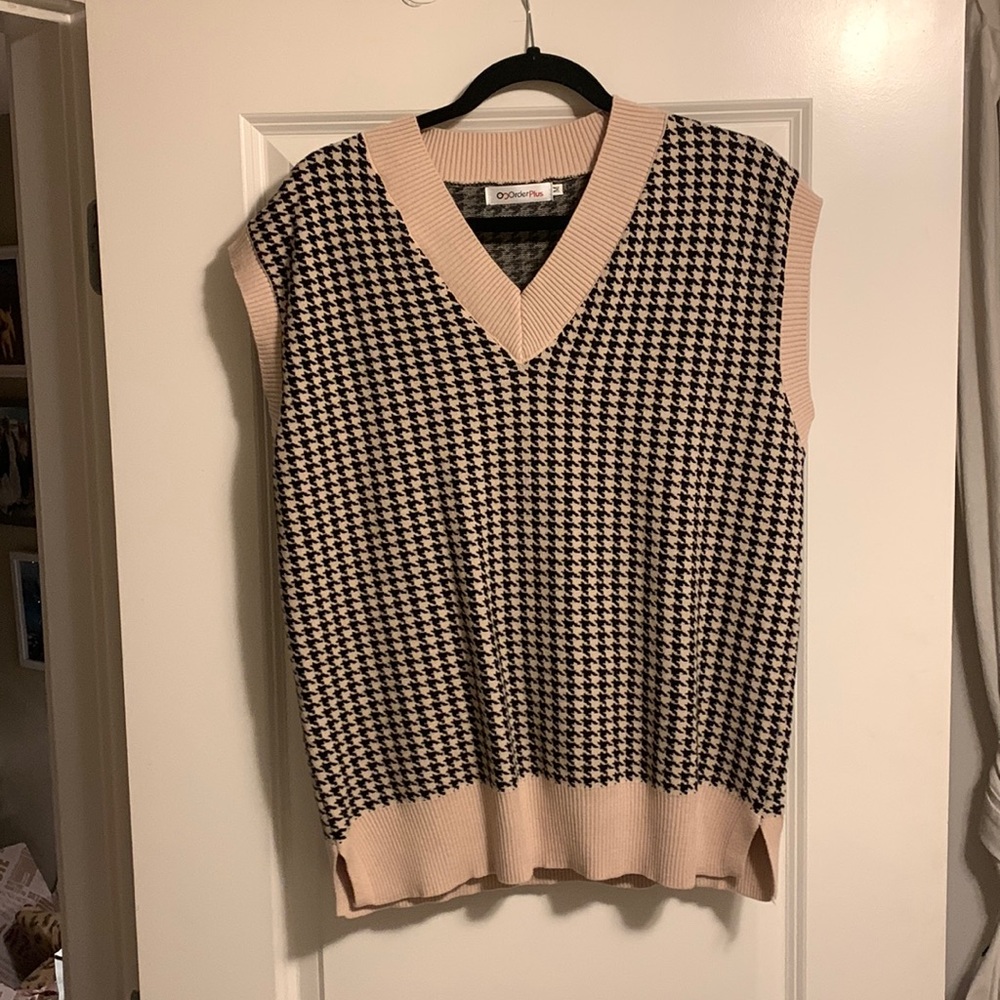 Sweater vest (M)